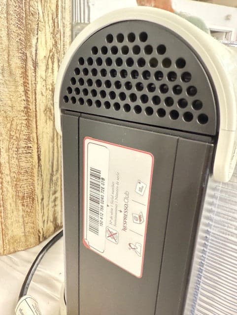 Nespresso VertuoLine Coffee Machine MB1-52 - Thumbnail 2