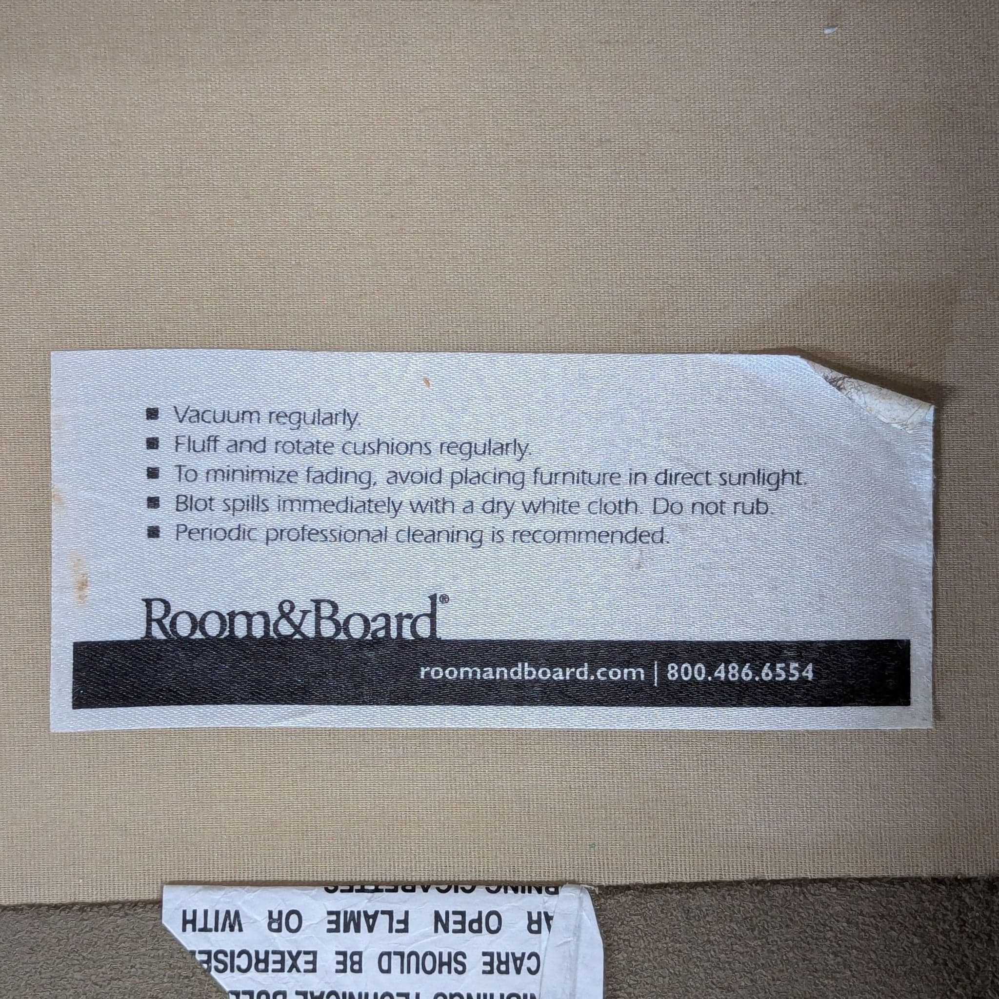 Room & Board Sectional Sofa – Spacious and Comfortable - Thumbnail 8