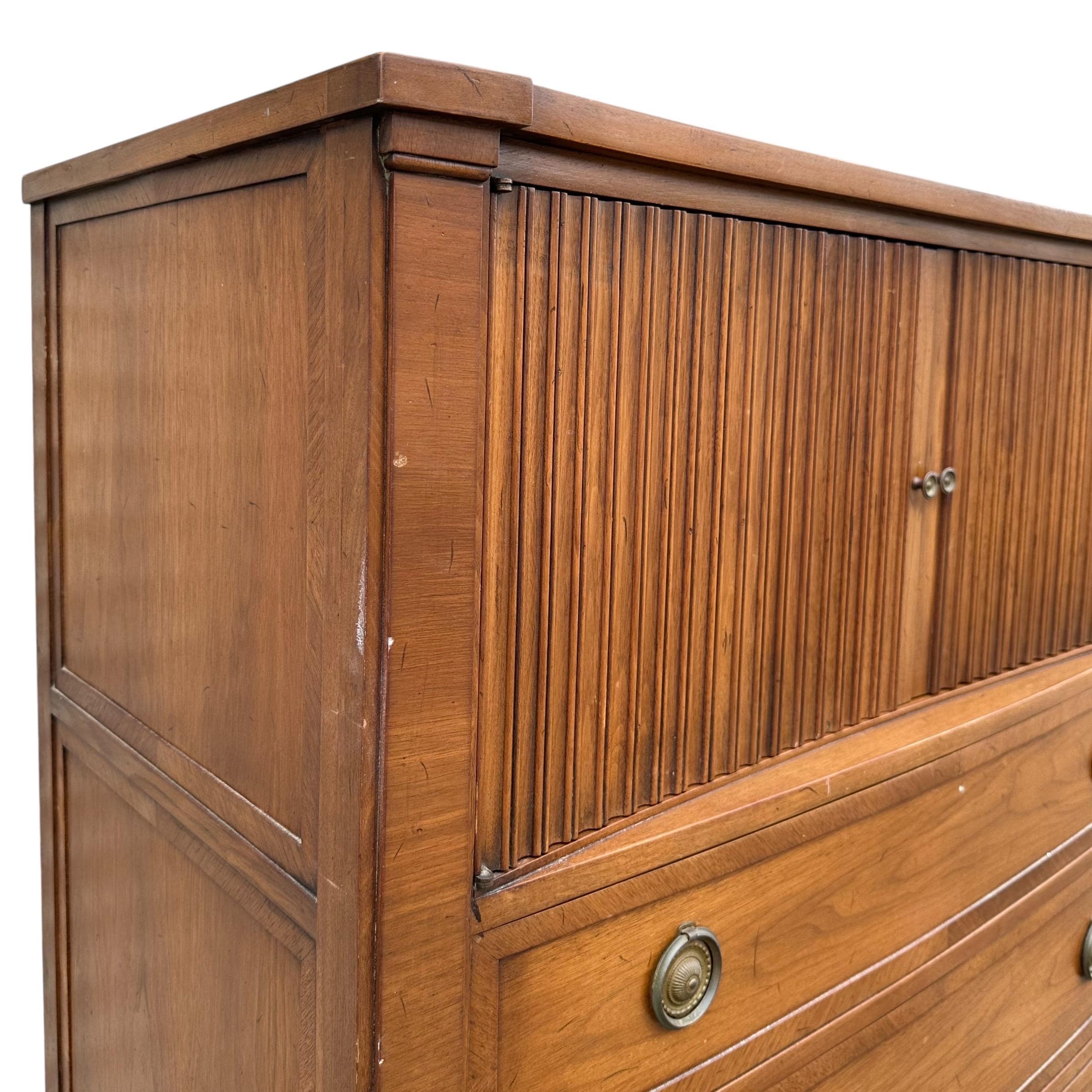 Mid Century Modern Gentleman's Chest - Vintage Mount Airy Furniture Contessa Collection Wood MCM Highboy Dresser 4 Drawers & Storage Cabinet - Thumbnail 5
