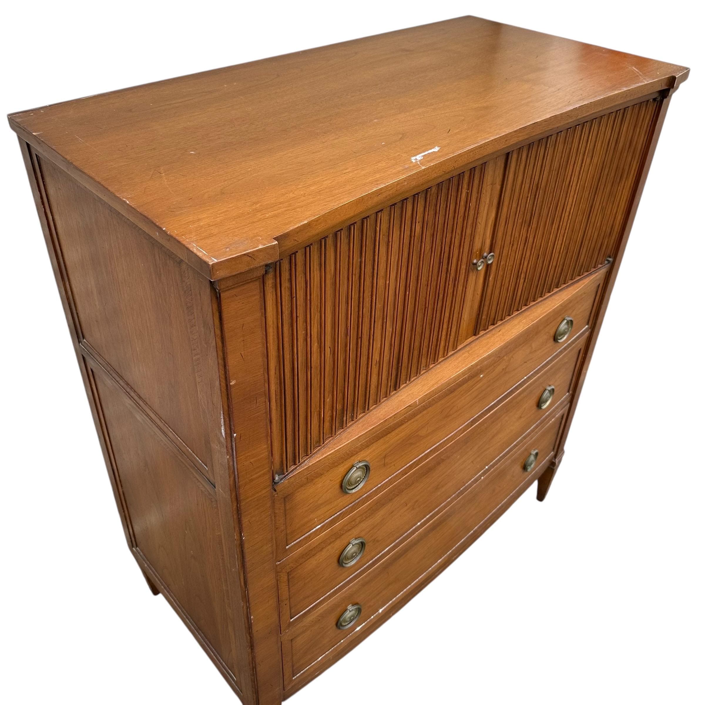 Mid Century Modern Gentleman's Chest - Vintage Mount Airy Furniture Contessa Collection Wood MCM Highboy Dresser 4 Drawers & Storage Cabinet - Thumbnail 4