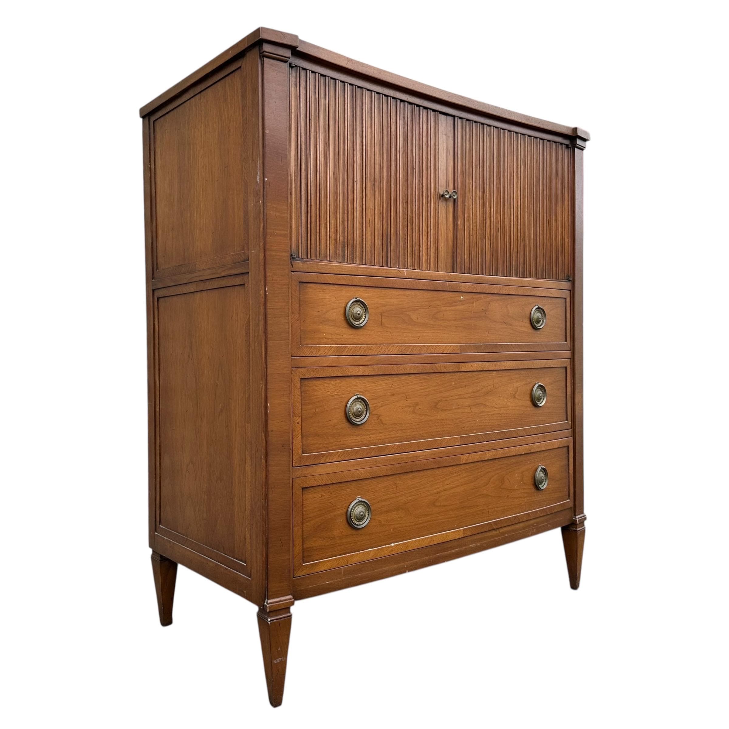 Mid Century Modern Gentleman's Chest - Vintage Mount Airy Furniture Contessa Collection Wood MCM Highboy Dresser 4 Drawers & Storage Cabinet - Thumbnail 10