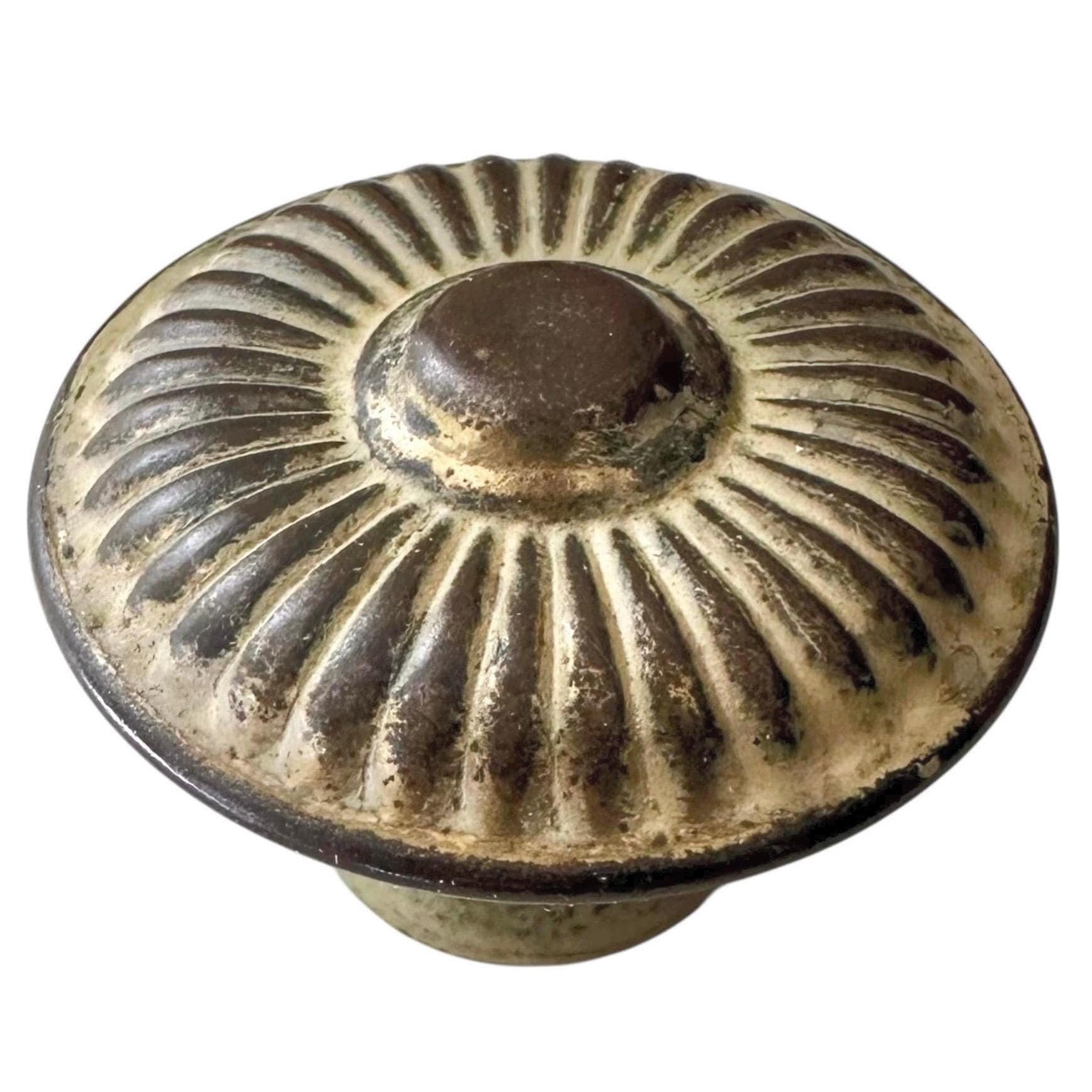 Thomasville Allegro Round Sunburst Knob Hardware - Original Vintage Brass Drawer Pull for 1970s Faux Bamboo Dresser or Nightstand - Size 1"