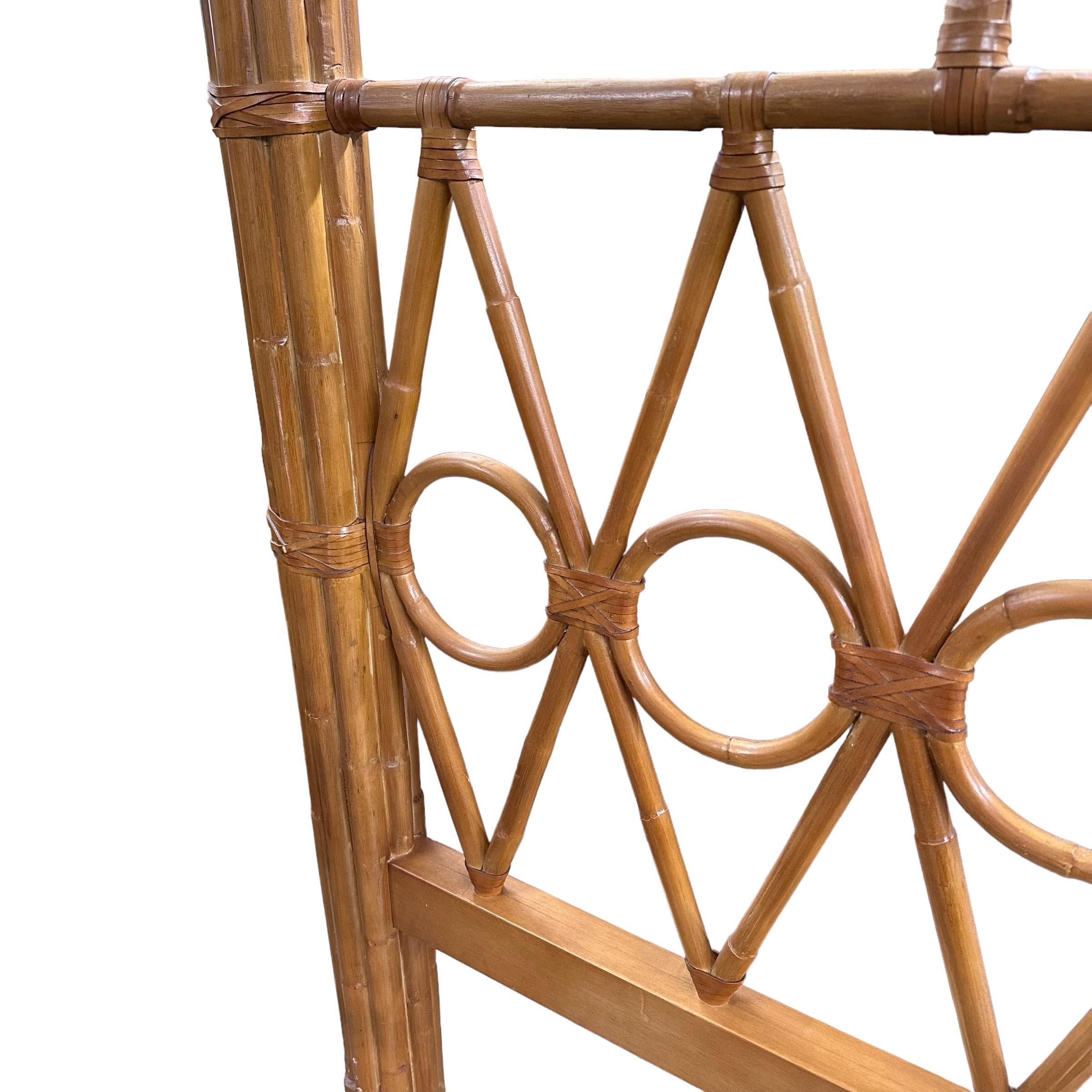 Rattan King Bed with Bamboo Wood Posts - 4 Poster Headboard & Footboard Coastal Chippendale Hollywood Regency Tommy Bahama Style Furniture - Thumbnail 3