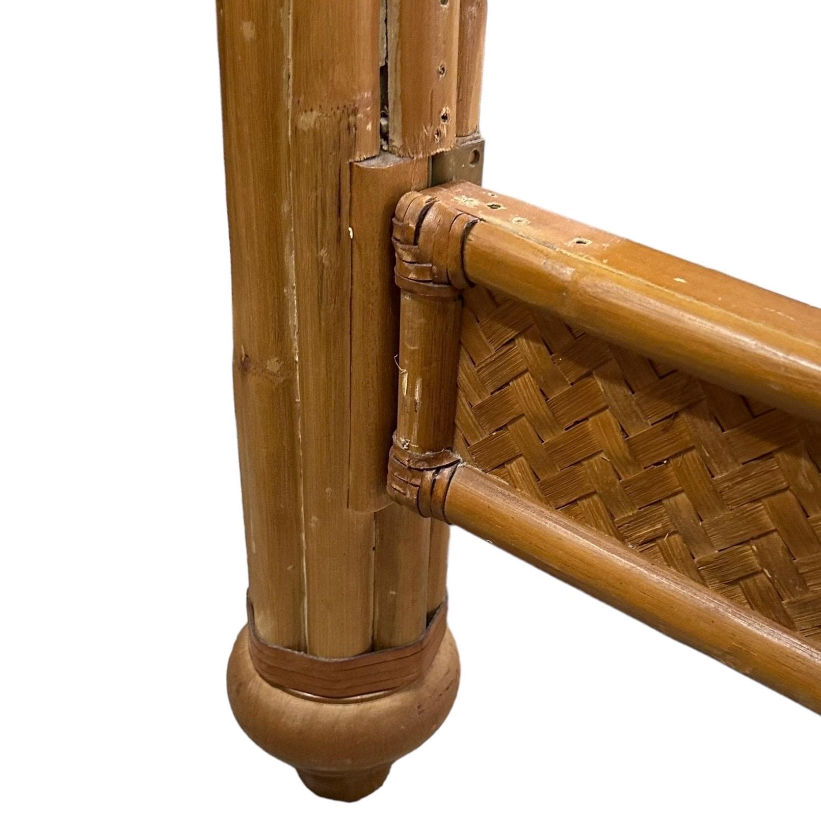 Rattan King Bed with Bamboo Wood Posts - 4 Poster Headboard & Footboard Coastal Chippendale Hollywood Regency Tommy Bahama Style Furniture - Thumbnail 5