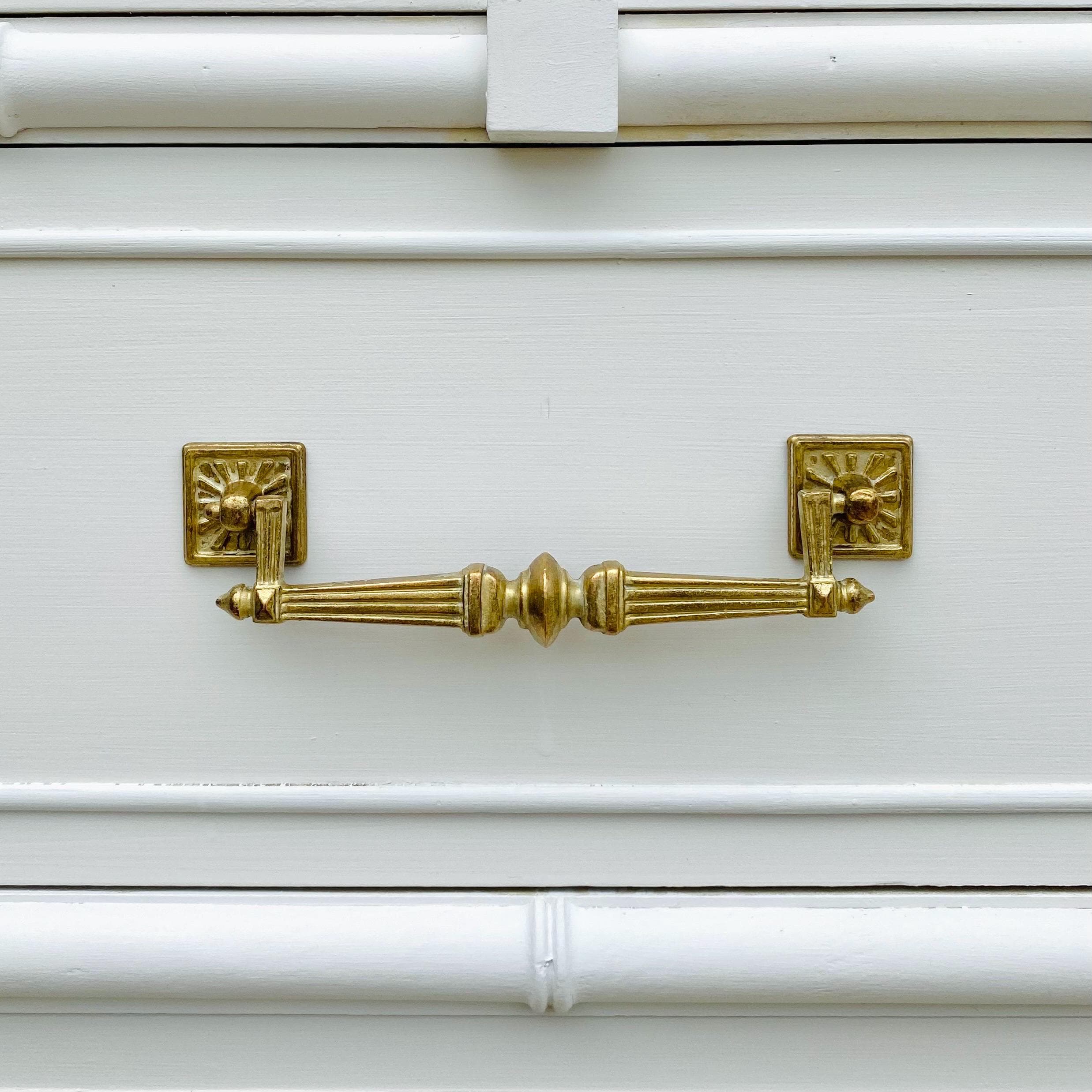 Vintage Brass Hardware 5” Center - 1970s Midcentury Ornate Gold Refinished Henry Link Bali Hai Faux Bamboo Sunburst Dresser Drawer Pull - Thumbnail 8