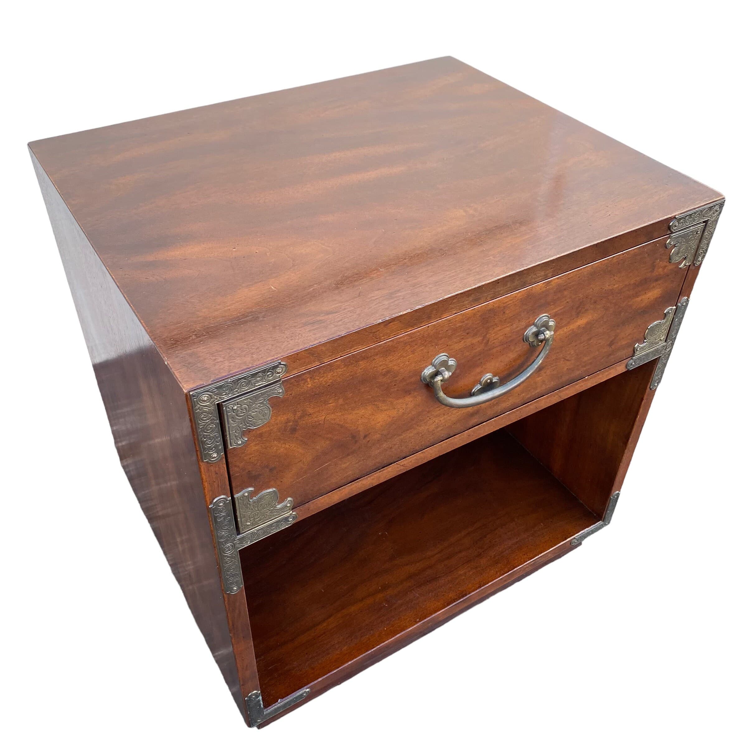 Chinoiserie Nightstand by Henredon Tansu FREE SHIPPING Vintage Dark Wood & Brass Asian Hollywood Regency Campaign Chinese Charging End Table - Thumbnail 10