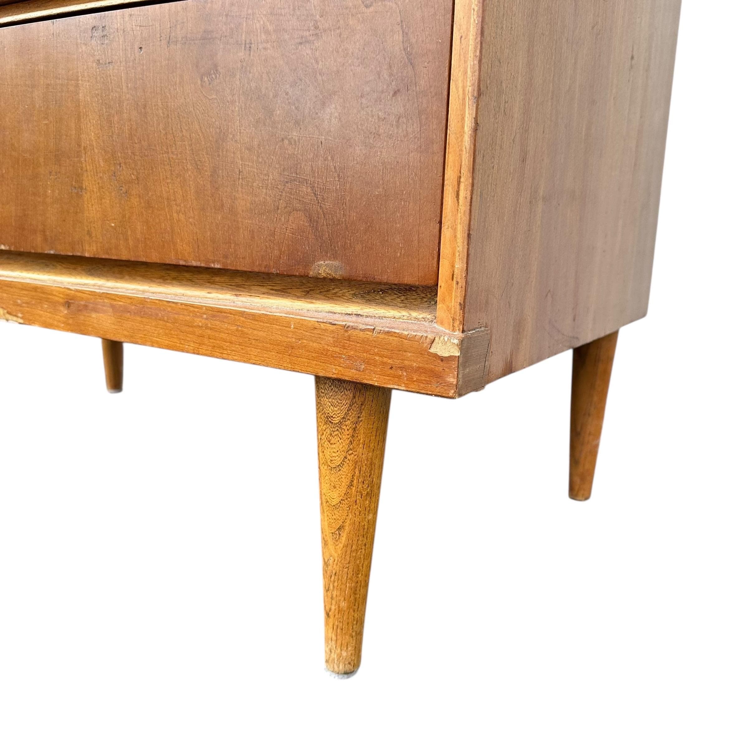 Mid Century Modern Nightstand with 3 Drawers by Bassett Tempo - 1960s Vintage Cherry Wood MCM Bachelor Chest Dresser Table - Thumbnail 10