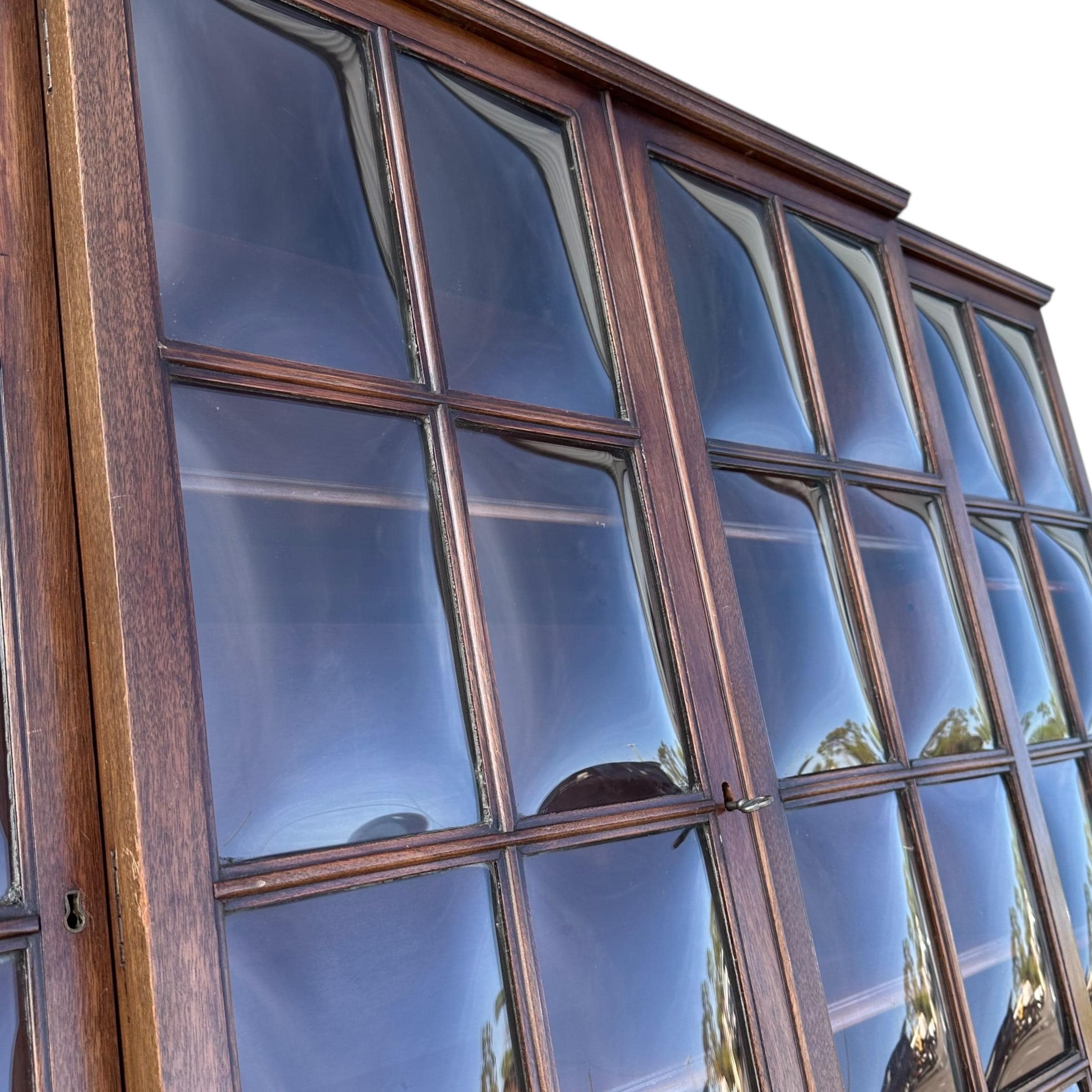 Vintage Mahogany Hutch by Mount Airy - 24 Bubble Glass Panel Doors, Skeleton Key, Display Cabinet - Thumbnail 5