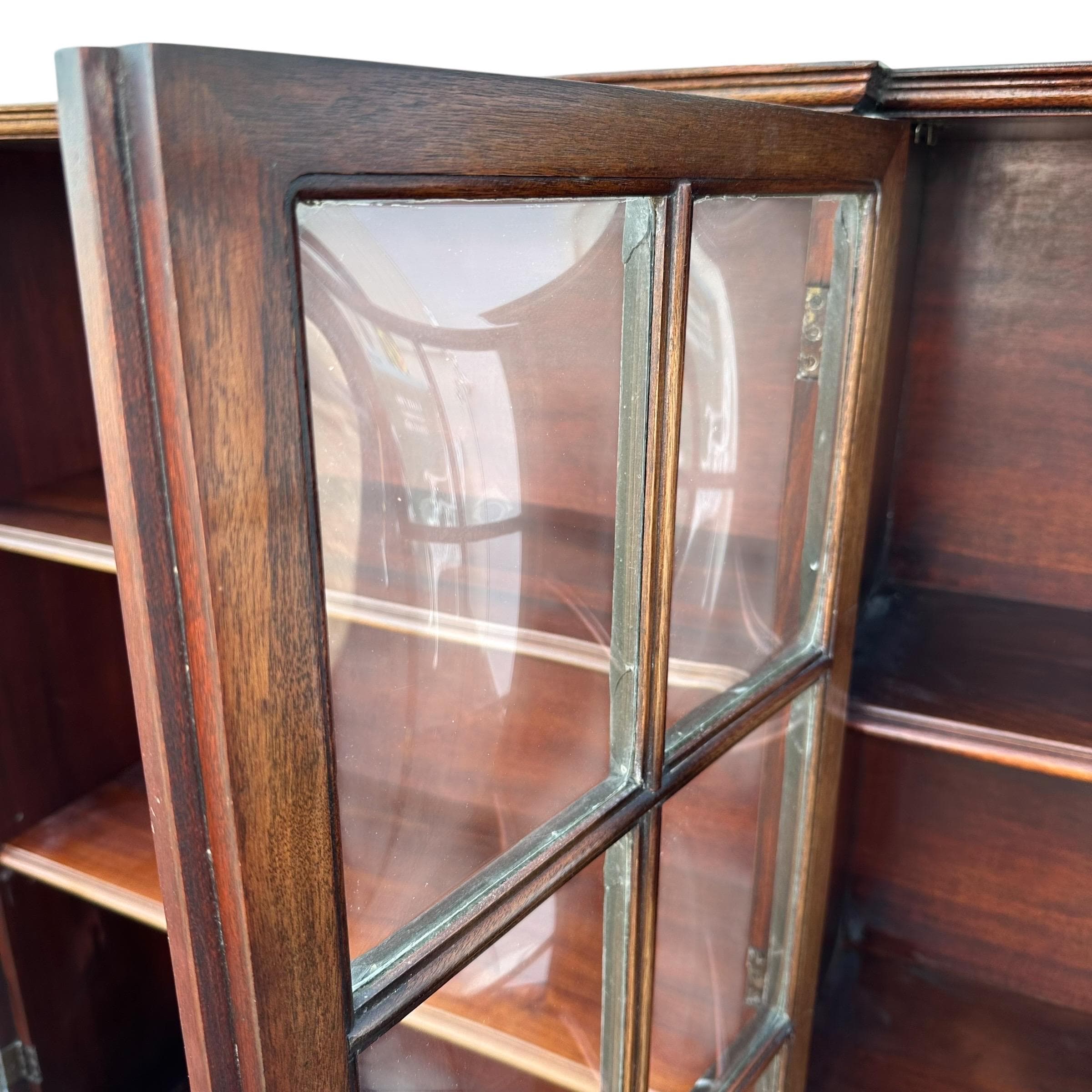 Vintage Mahogany Hutch by Mount Airy - 24 Bubble Glass Panel Doors, Skeleton Key, Display Cabinet - Thumbnail 13