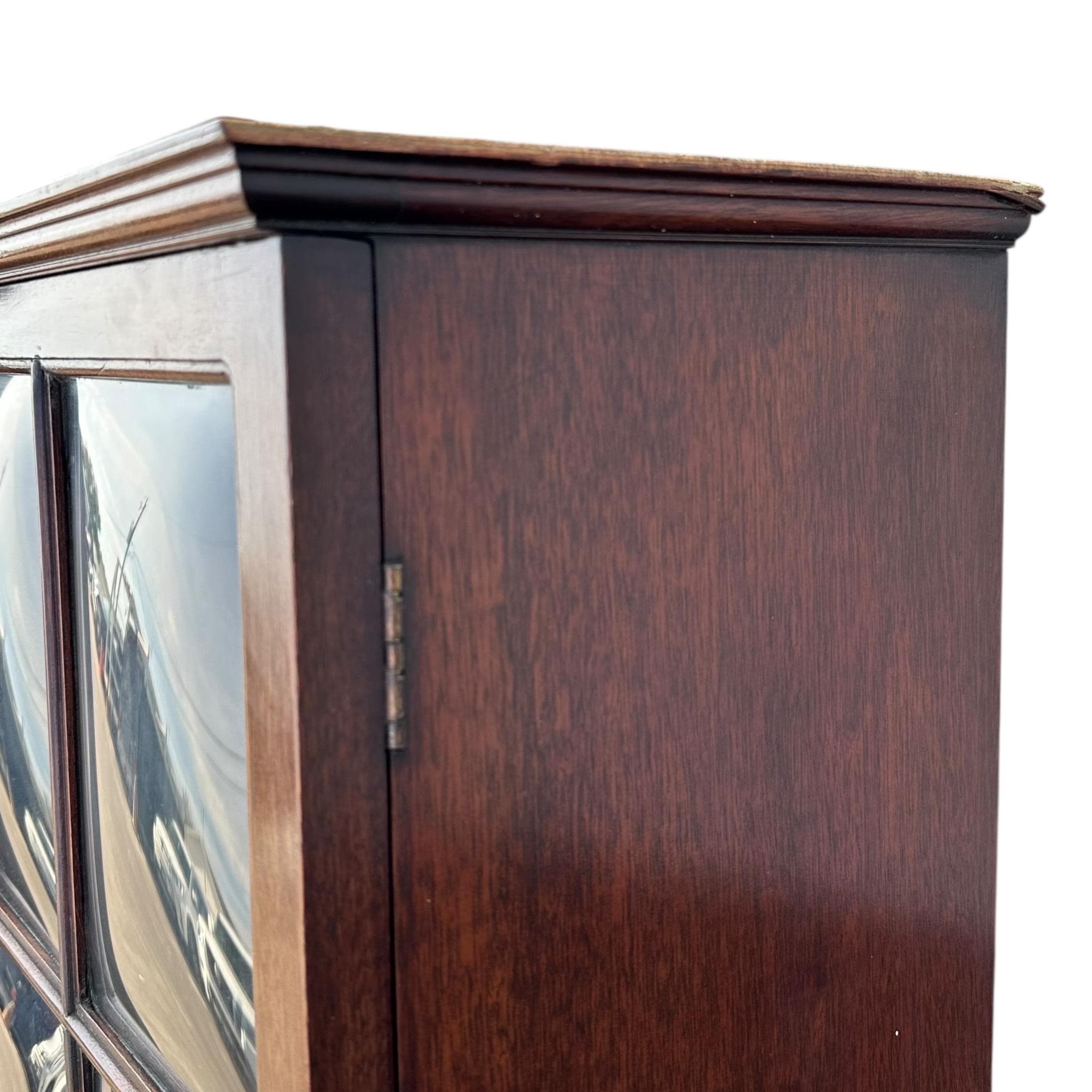 Vintage Mahogany Hutch by Mount Airy - 24 Bubble Glass Panel Doors, Skeleton Key, Display Cabinet - Thumbnail 15