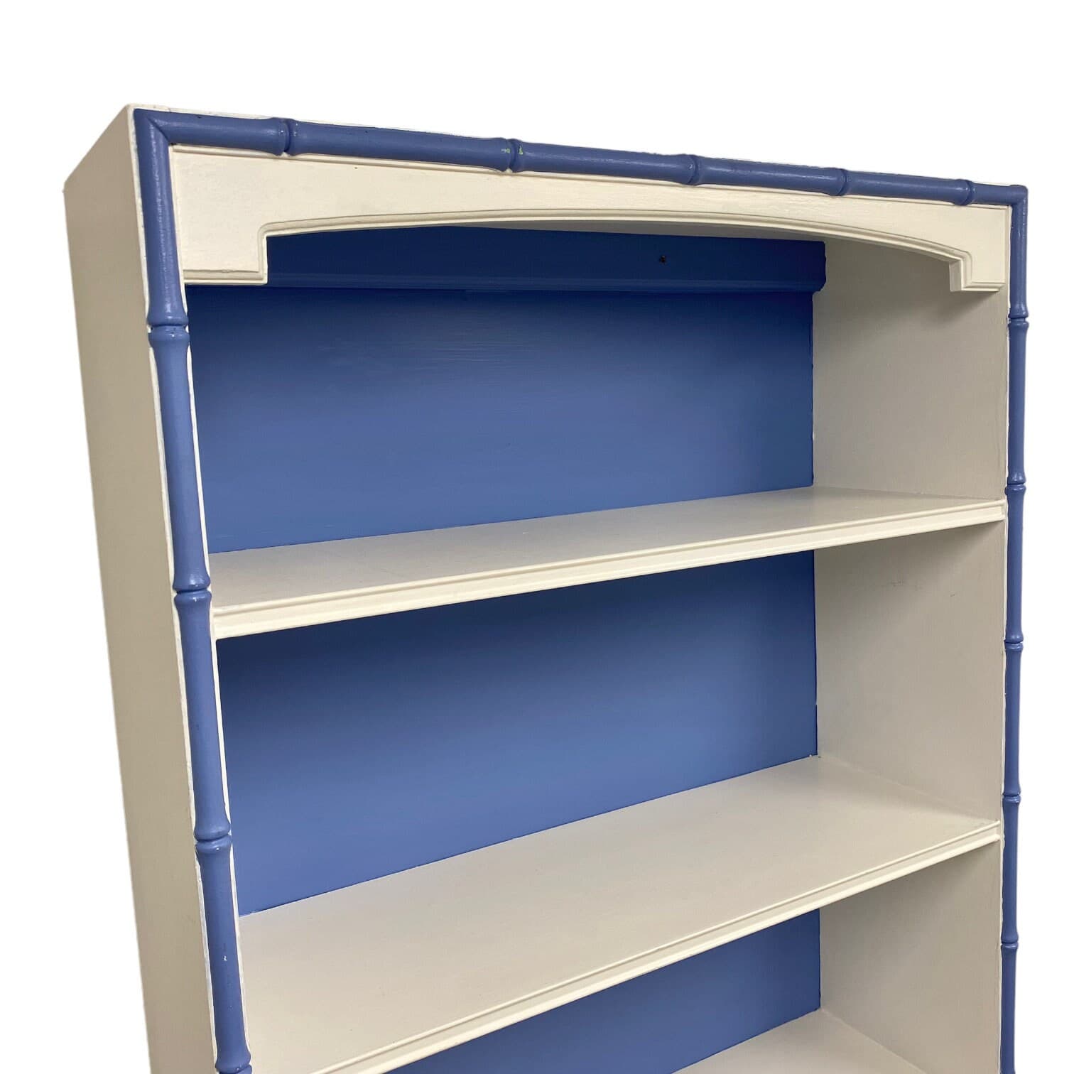Thomasville Allegro Hutch Bookcase Painted White & Blue - Vintage Hollywood Regency Coastal Bedroom Furniture - Thumbnail 3