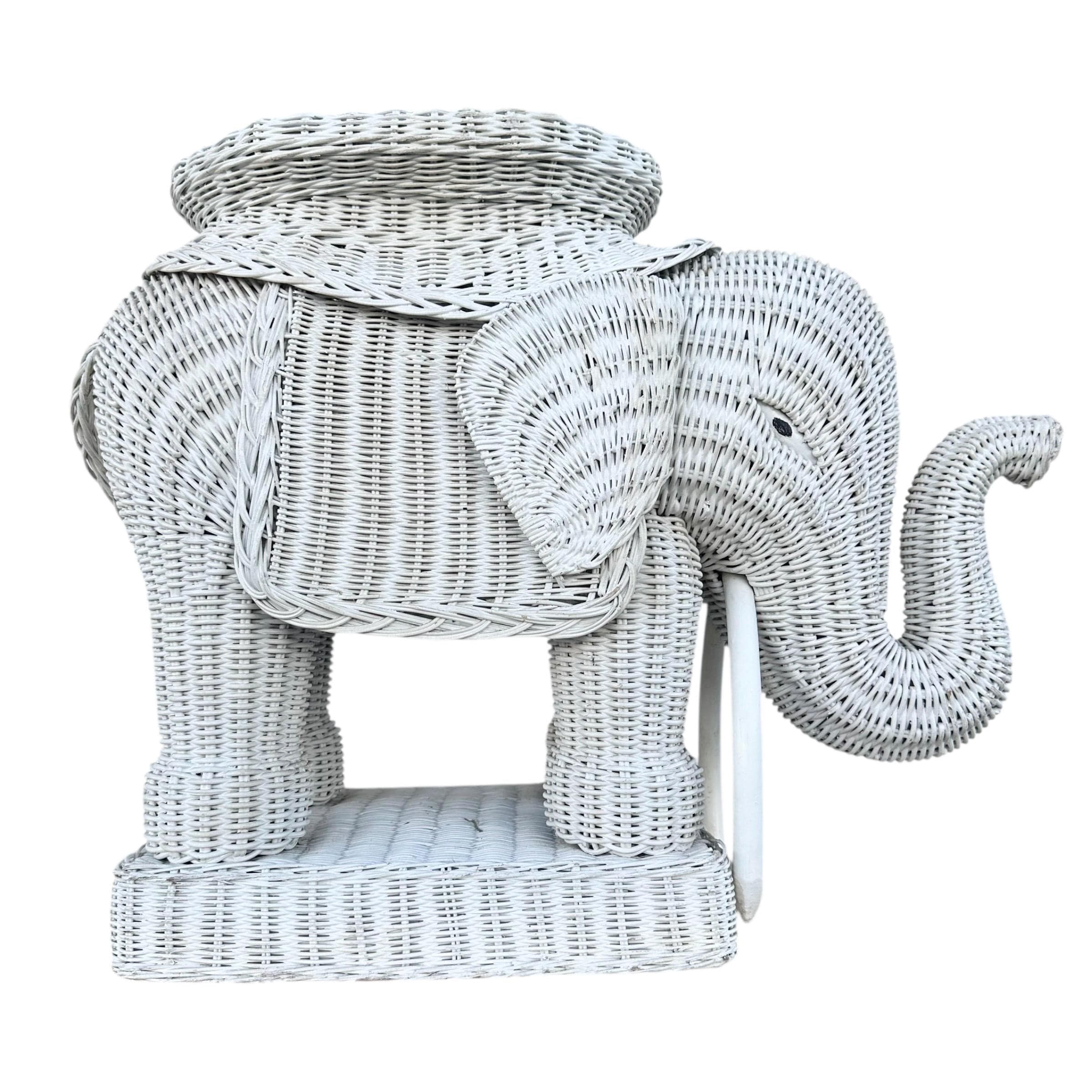 Vintage Wicker Elephant Accent Table FREE SHIPPING - Chinoiserie Midcentury Asian Style Decor or Rattan End Table - Thumbnail 3