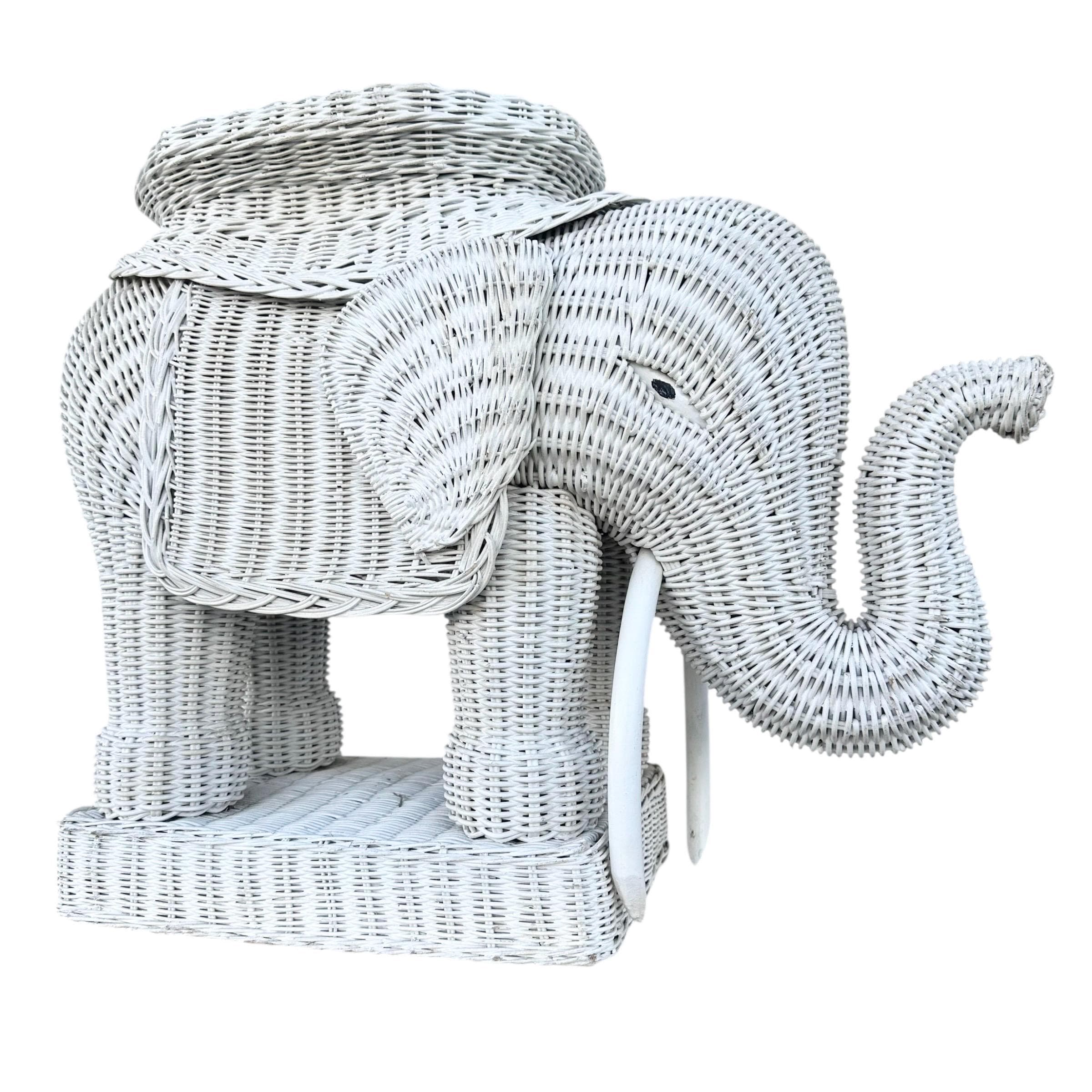 Vintage Wicker Elephant Accent Table FREE SHIPPING - Chinoiserie Midcentury Asian Style Decor or Rattan End Table - Thumbnail 8