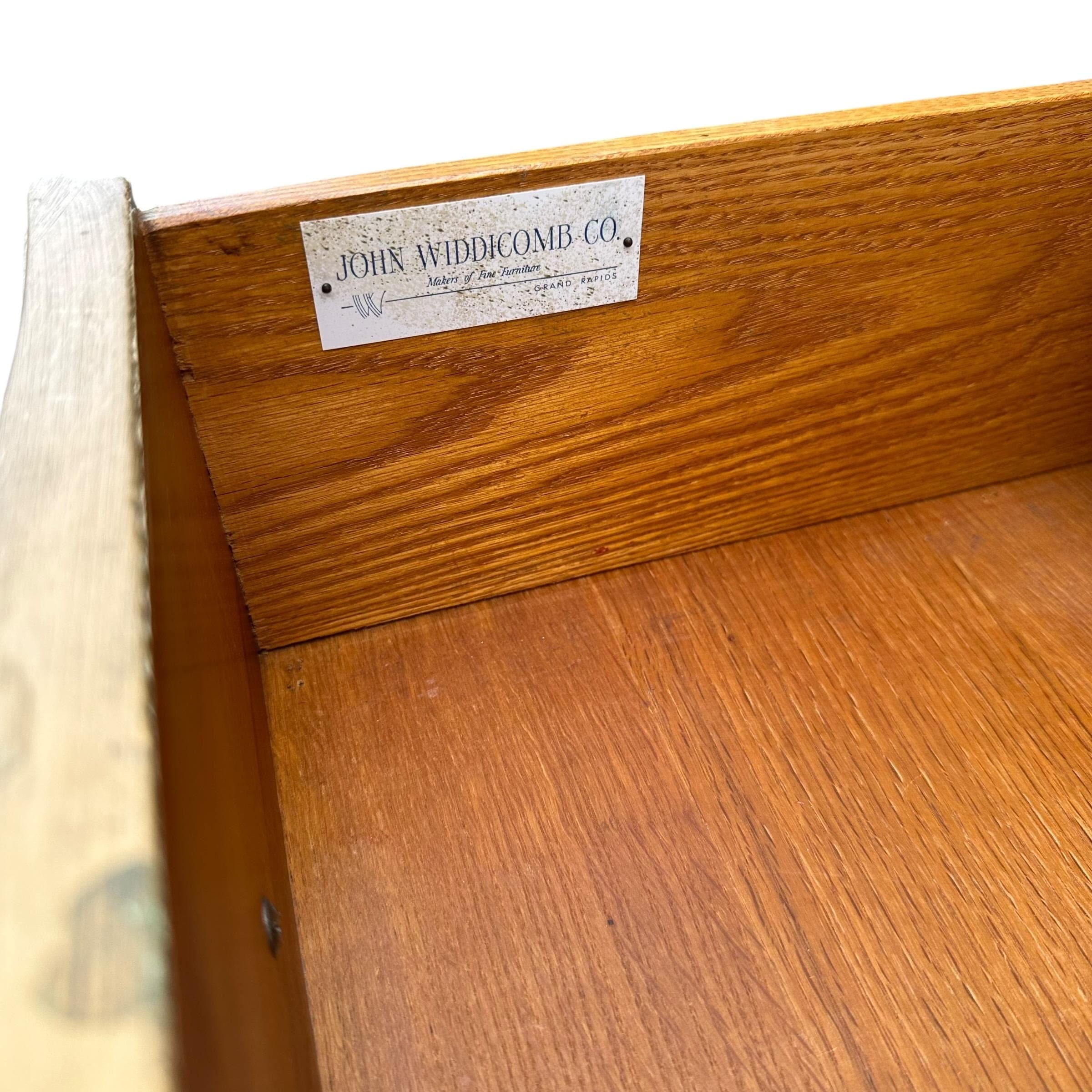 Vintage White French Provincial Nightstand by John Widdicomb - 3 Drawer Dresser Chest, Antique Gold Trim, Romantic Cottage Shabby Chic Style - Thumbnail 4