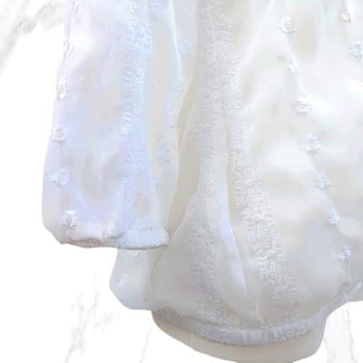 Olive & Oak White Semi-Sheer Embroidered Blouse XS 3/4 Sleeves V-Neckline - Thumbnail 5