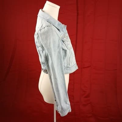 50% Off* Abercrombie Light Wash Distressed Denim Jacket Juniors XL / Women’s XS - Thumbnail 2