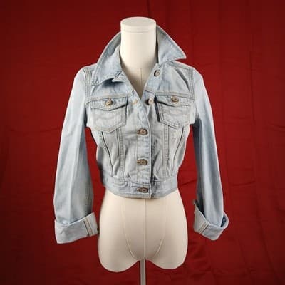 50% Off* Abercrombie Light Wash Distressed Denim Jacket Juniors XL / Women’s XS - Thumbnail 6