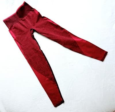 PINK Victoria’s Secret Red Heart Two-Tone Leggings XS - Image 1
