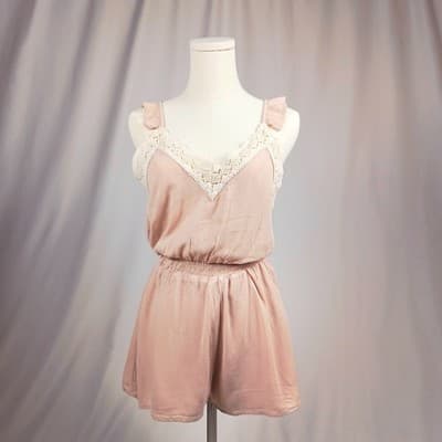 Kendall & Kylie Blush Pink Ruffle Strap Romper XS