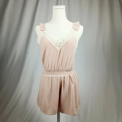 Kendall & Kylie Blush Pink Ruffle Strap Romper XS - Thumbnail 4