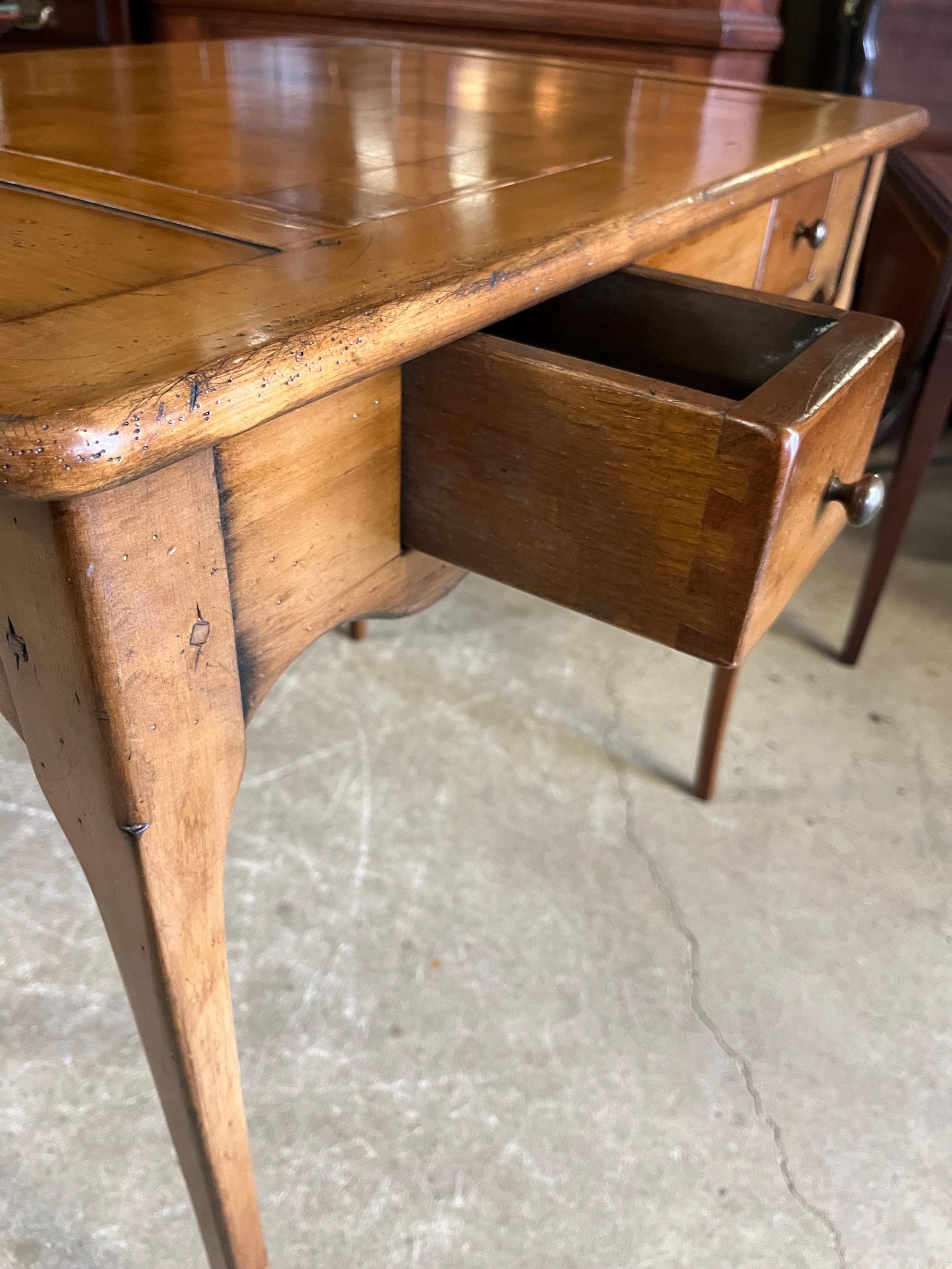 Rare Game Table by De Bournais - Thumbnail 8