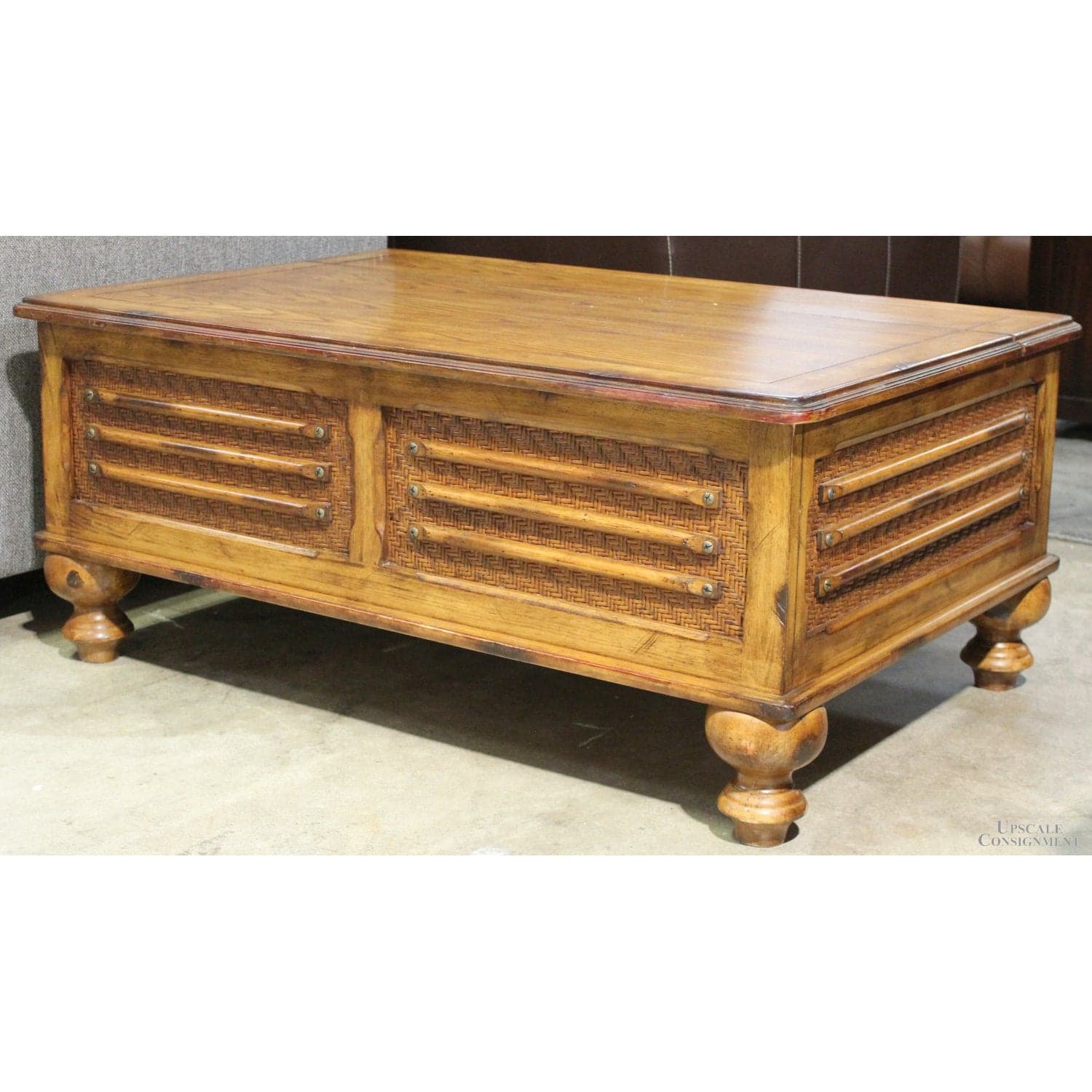 Storage Coffee Table - Thumbnail 4