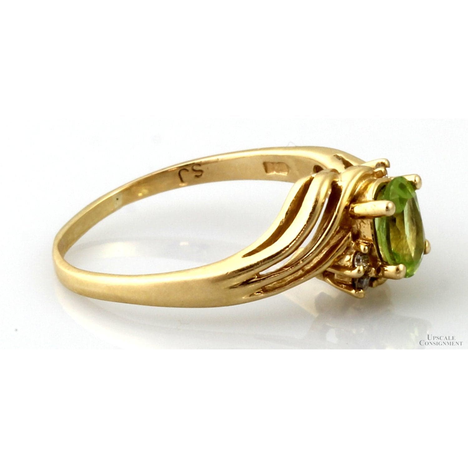 Supreme Jewelry Peridot & Diamond Ring in 14K Yellow Gold - Size 8.25 - Thumbnail 4