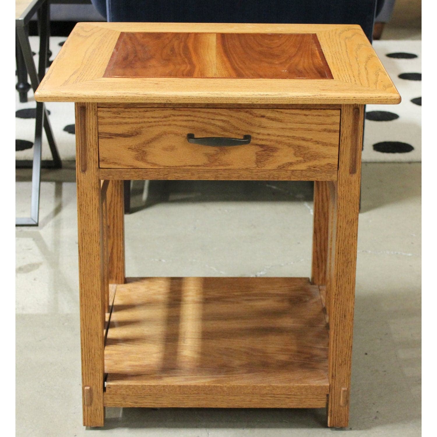 Two-Tone Oak Mission Style End Table - Two-Tone - Thumbnail 3