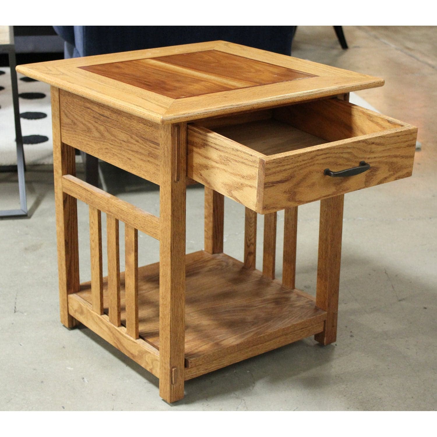 Two-Tone Oak Mission Style End Table - Two-Tone - Thumbnail 2