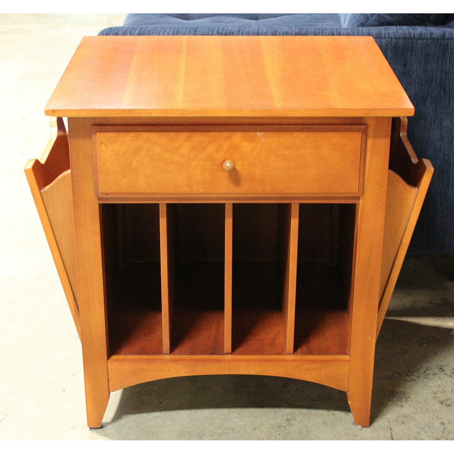Thomasville "Impressions" Cherry End Table w/Magazine Holders - Thumbnail 2