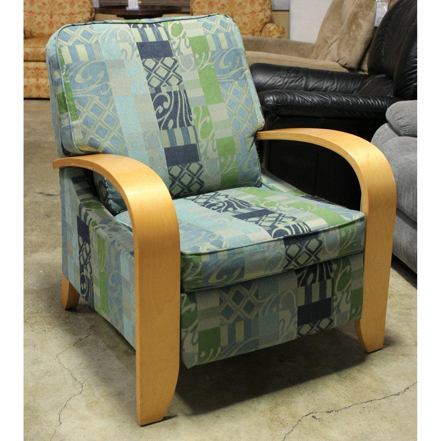 La-Z-Boy Patterned Bentwood Recliner - Multi-Color - Thumbnail 2