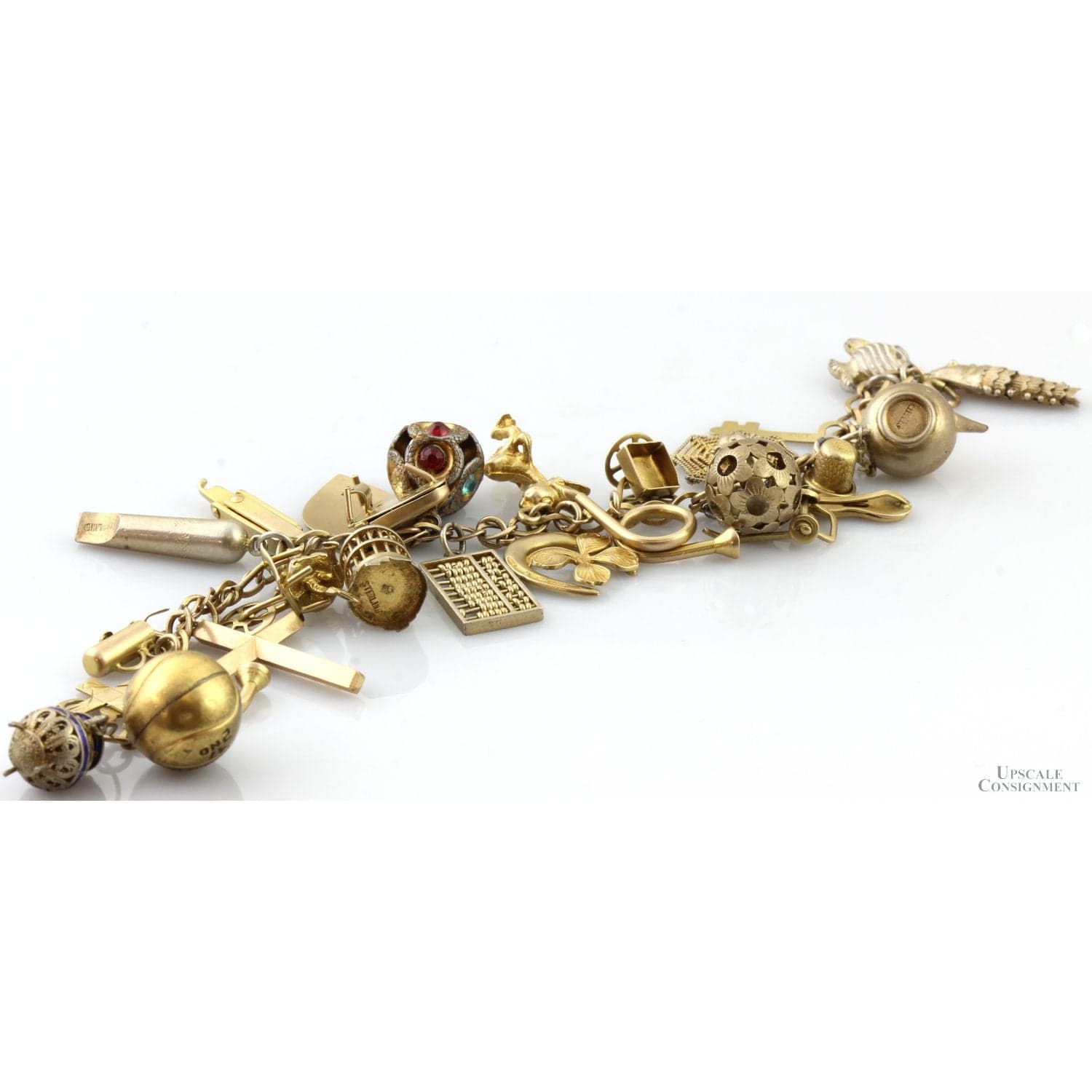 Vintage 10K Gold Charm Bracelet - 31 Charms c. 1960s - 6.25" length - Image 1