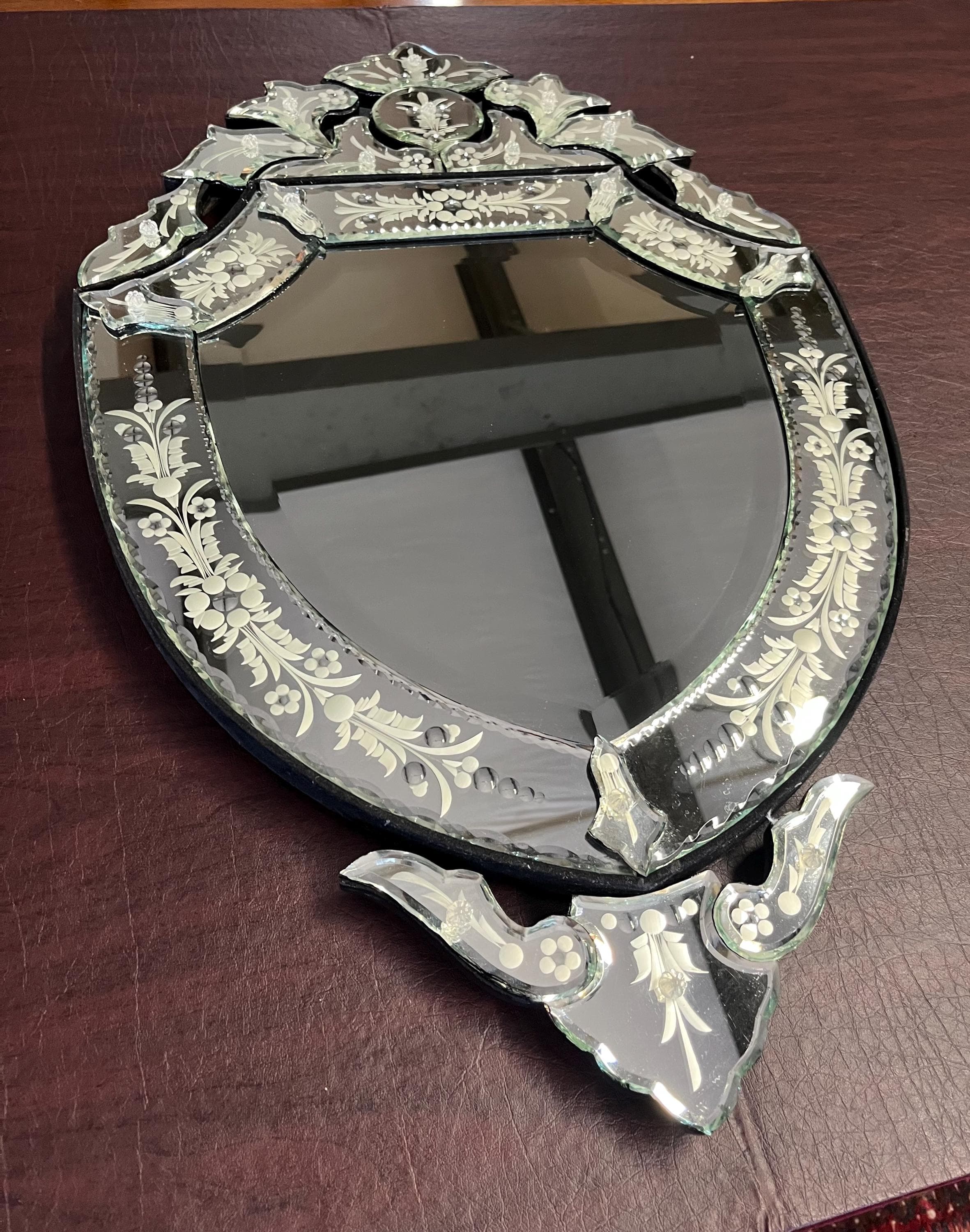 Venetian-Style Etched Glass Mirror With Beveled Crest - Thumbnail 5