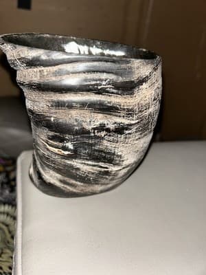 Short Buffalo Bull Horn Drinking Cup/ Viking Style/ 9” Drinking Cup/ No Handle - Thumbnail 2