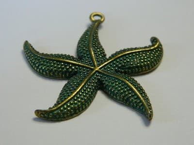 49MM Bronze Green Patina Starfish Pendant Focal - Ready to Decorate Starfish - Thumbnail 3