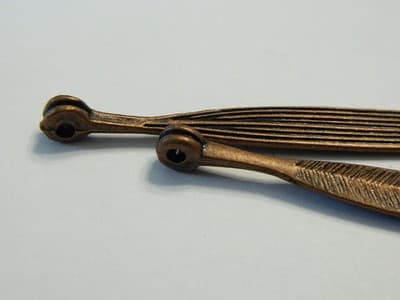 56MM Red Copper Toned Pewter Long & Thin Leaf Charm Pendant - Dainty 2 Side - Thumbnail 5