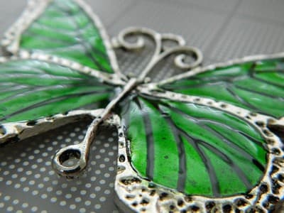 64MM Large Grass Green Butterfly Statement Pendant - Silver & Green Antiqued - Thumbnail 5