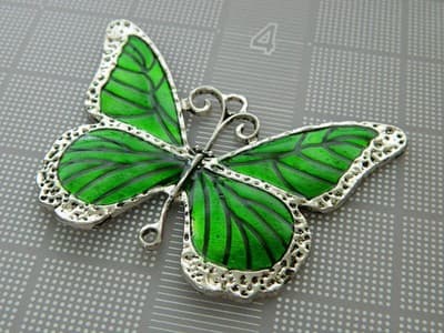 64MM Large Grass Green Butterfly Statement Pendant - Silver & Green Antiqued - Thumbnail 4