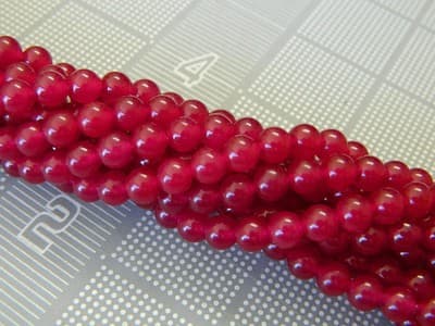 6MM Round Malaysia Quartz "Jade" Violet Plum-Medium Violet Red/Purple - Thumbnail 4