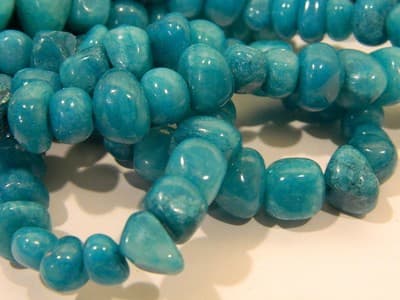 7-10MM Hawaiian Blue Candy Jade Gemstone Pebble Beads - Pebble Nugget Rich - Image 1