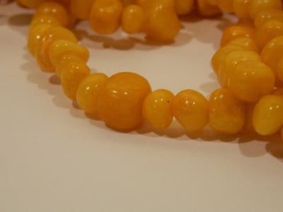 7-10MM Creamsicle Orange Candy Jade Gemstone Pebble Beads - Pebble Nugget Rich - Thumbnail 3