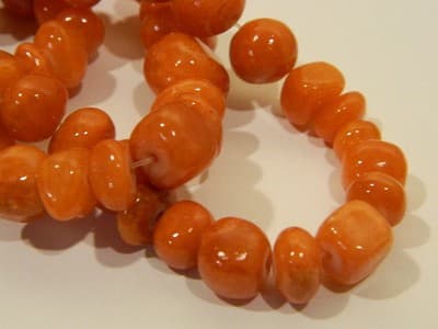7-10MM Indian Red Candy Jade Gemstone Pebble Beads - Pebble Nugget Rich Color - Thumbnail 7