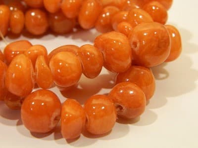 7-10MM Indian Red Candy Jade Gemstone Pebble Beads - Pebble Nugget Rich Color - Thumbnail 9