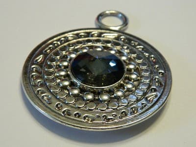 x 73MM Tibetan Style Round Silver Black Acrylic Rhinestone Necklace Pendant - - Thumbnail 6