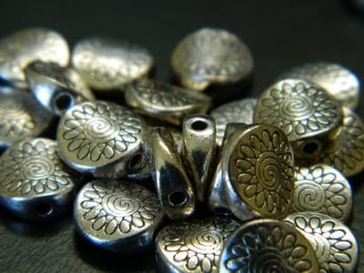 8.5MM Flat Round Tibet Style Silver Coin Spacer Beads - Silver Colored Disk - Image 1