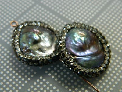 Flat Round Abalone Shell Beads /White & Black Rhinestone - Shell Rhinestone - Thumbnail 2