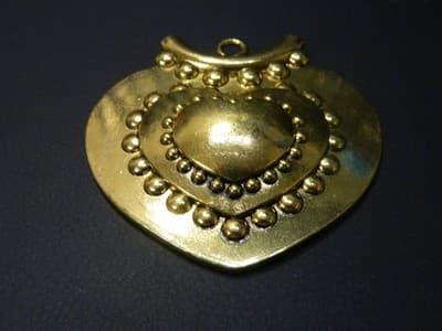 Golden Tibetan Style Extruding Heart Big Pendant - Gold Heart Shaped Retro - Thumbnail 3