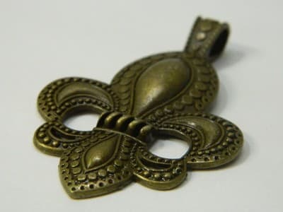 73MM Fleur De Lis Statement Pendant - New Orleans Style French Per Order - Thumbnail 3