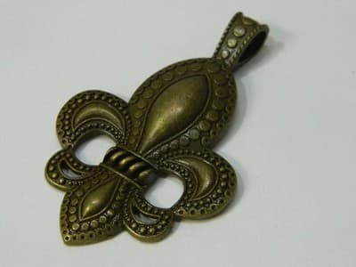 73MM Fleur De Lis Statement Pendant - New Orleans Style French Per Order - Thumbnail 6