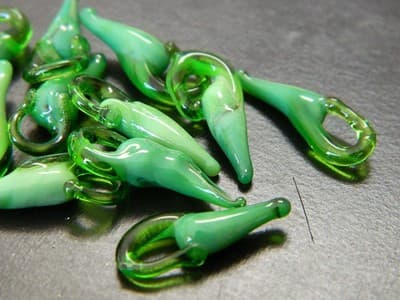 21MM Dark Green & Green Handmade Chili Pepper Lampwork Glass Pendant Beads - 5 - Thumbnail 7